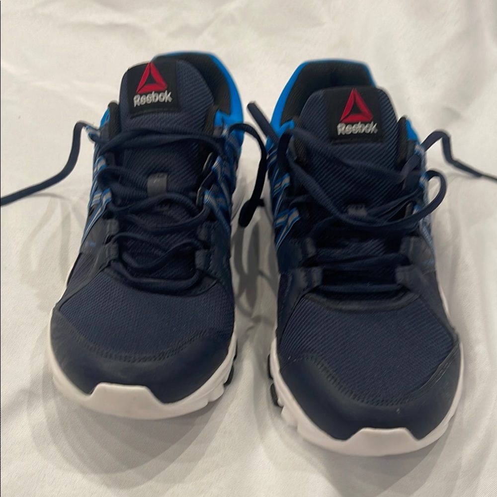 Reebok Blue and Black Sneakers with Modern Athletic Design